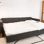 Modernes Mit Balkon & Gratis Parkplatz Bei Uniklinik *