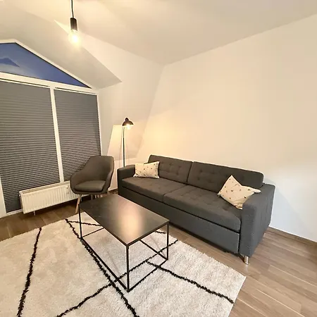 Modernes Mit Balkon Und Parkplatz Nahe Uniklinik Lägenhet Magdeburg