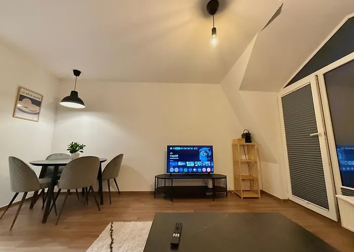 Modernes Apartment Mit Balkon & Gratis Parkplatz Bei Uniklinik